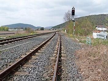 Für die Auflösung des Überganges "Hirtengasse" entstehen der Gemeinde Harsdorf Mehrkosten in Höhe von 51 363 Euro.  Foto: Werner Reißaus