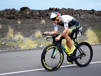 Radrennen durch Erlangen: Am Wochenende kommt es zu Verkehrsbehinderungen. Symboloto: Marco Garcia/dpa