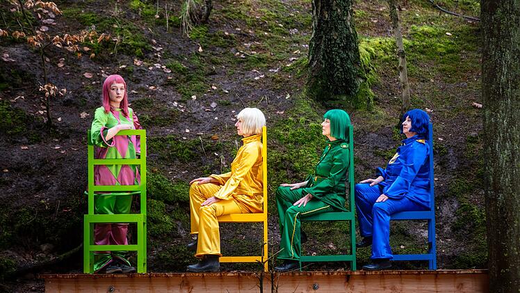 Trebgast: Schr&auml;ge Figuren, verr&uuml;ckte Situationen - Gesellschaftskom&ouml;die "Der Revisor" feiert bald Premiere