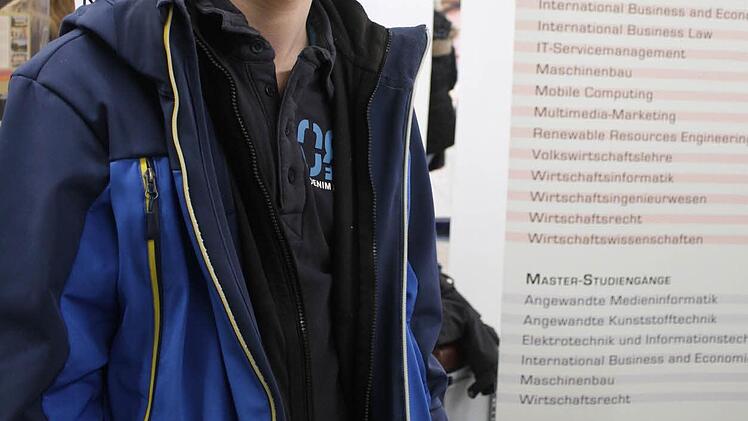 Timon Klughardt (15) ist derzeit in der Realschule. Sein Weg wird ihn auf die Fachoberschule stehen - dann kommt für ihn ein technisches Studium in Frage. Foto: Sonja Adam