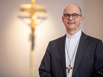 Würzburger Bischof zu hunderten Missbrauchsfällen: "Beschämend und erschütternd"