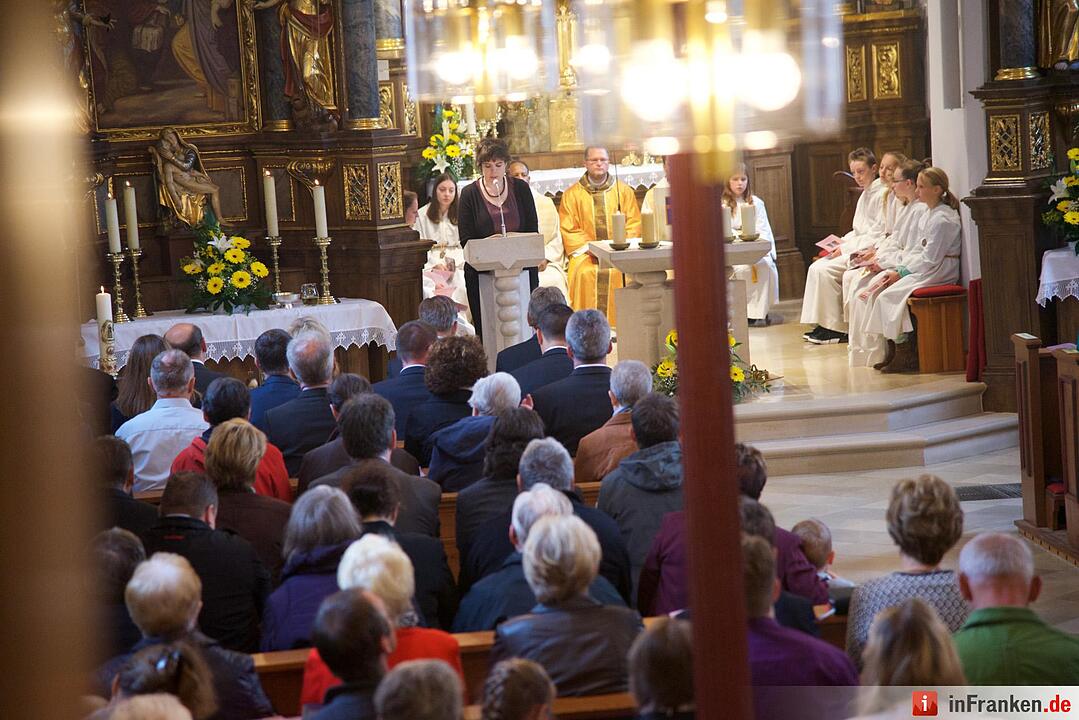 Nach einjähriger Kirchensanierung: Hannberg feiert die Wiedereröffnung der Wehrkirche der Pfarrei Geburt Mariens Hannberg