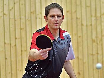 Beim 9:7-Sieg des TSV Windheim II gegen den TSV Stockheim blieb Andreas Trebes in seinen zwei Einzeln und im Doppel mit Andreas Neubauer ungeschlagen. Foto: Hans Franz