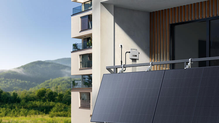 EcoFlow STREAM Serie mit KI-gestütztes Balkonkraftwerk Netzwerk. Das erste Balkonkraftwerk, das einen praktischen Weg zu nahezu null Energiekosten bietet.