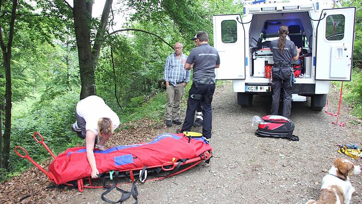 Das Equipment der Bergwacht wird wieder verstaut.  Foto: Friedwald Schedel