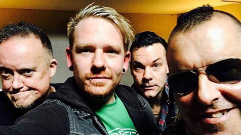 Peter & the Test Tube Babies spielen am Samstag