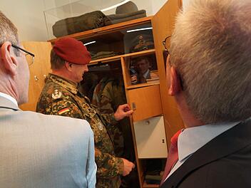 Die Ausstellung zeigt, wie die Soldatenstuben in den Bundeswehrkasernen früher ausgestattet waren.Foto: Archiv/Arkadius Guzy