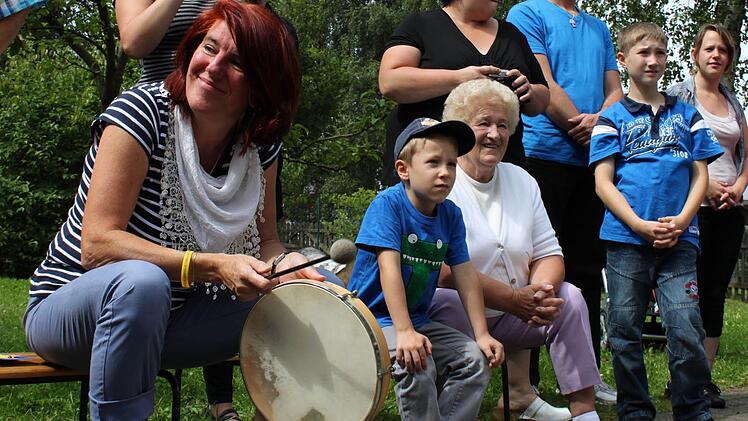 Auch für Kinderpflegerin Brigitte Winkler ist die Zeit in St. Kilian zuende. 23 Jahre hat sie hier gearbeitet ...