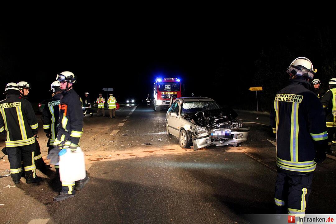 Unfall bei Adelsdorf fordert zwei Verletzte