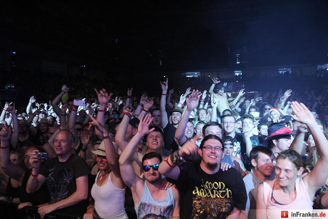 RIP15 - Skindred