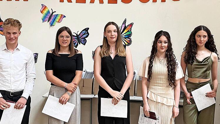 Auch die Klassenbesten der 10d, 10e und 10f wurden besonders geehrt.