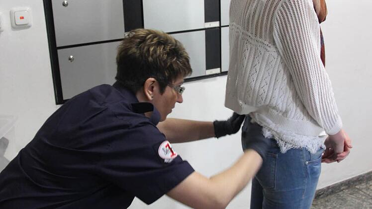 Die Schülerin Lea Oertelt zeigt Verständnis für die Kontrollen. Foto: Marco Meißner
