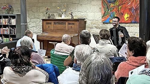 Der talentierte Marko Basara begeisterte das Publikum mit seinem Akkordeon.