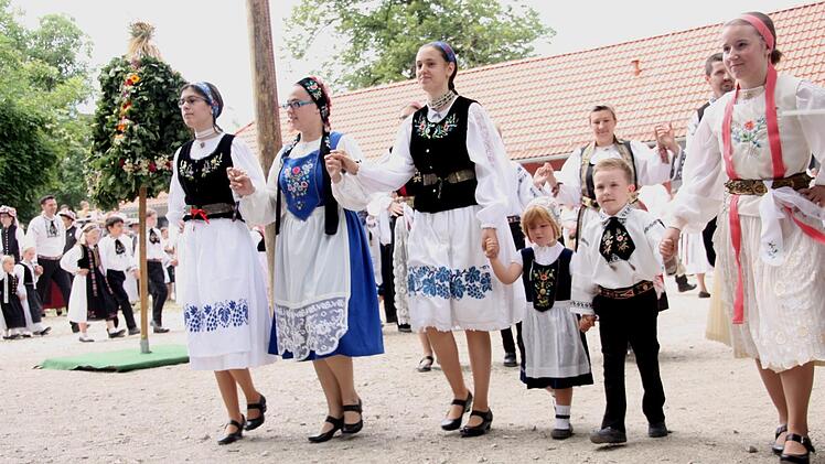 Impressionen vom Kronenfest  Foto: Richard Sänger