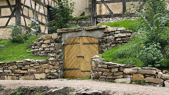 Das für Gräfenberg historisch wichtige Scheunenviertel wurde entbuscht.