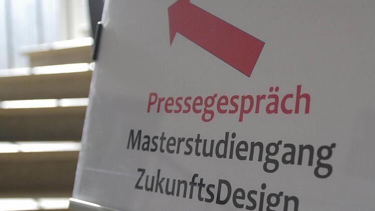 Am Mittwoch wurde offiziell der Studienbetrieb für das "Zukunftsdesign" in Kronach aufgenommen. Foto: Marco Meißner