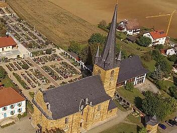 Die Rampe soll auf dem Bild rechts unten errichtet werden. Foto: RiegerPress