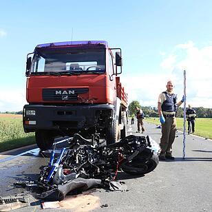 Motorradfahrer stirbt bei schwerem Unfall bei Bad Rodach