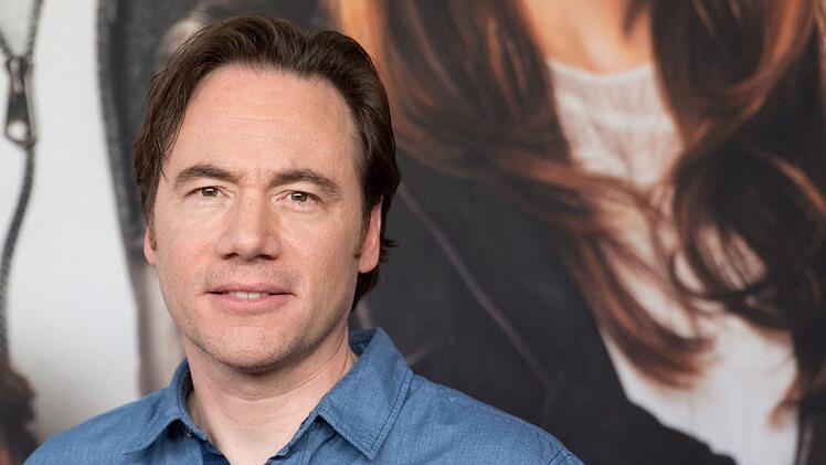 Der bekannte Regisseur Michael "Bully" Herbig dreht in Nordhalben seinen Film "Ballon". So reagieren die Menschen vor Ort.Foto: Jörg Carstensen/dpa