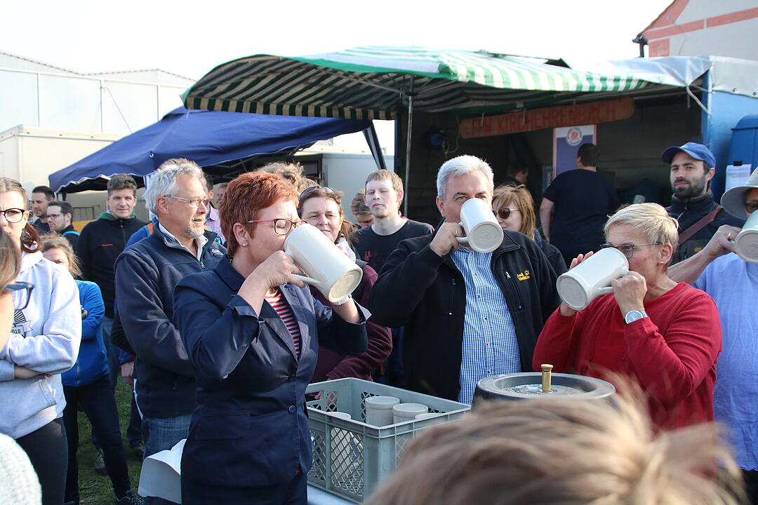 Walberla-Fest 2018: Bieranstich und Baumstellen auf dem Walberla
