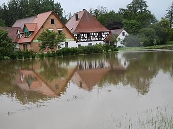 Die Aurach mit "Strandanblick" Foto: Richard Sänger