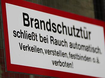 Mängel beim Brandschutz und der Zustand der Sanitäranlagen gaben den Ausschlag zur Generalsanierung der Mittelschule. Foto: Ulrike Müller