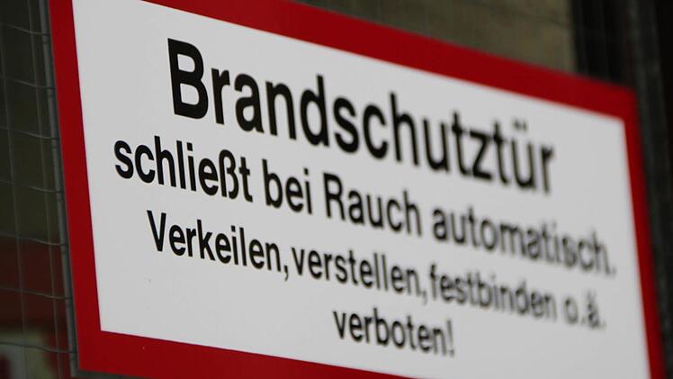 Mängel beim Brandschutz und der Zustand der Sanitäranlagen gaben den Ausschlag zur Generalsanierung der Mittelschule. Foto: Ulrike Müller