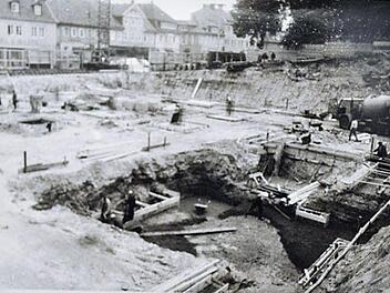 Ausschachtungsarbeiten für den Rathausneubau (17. März bis 21. Mai 1969)