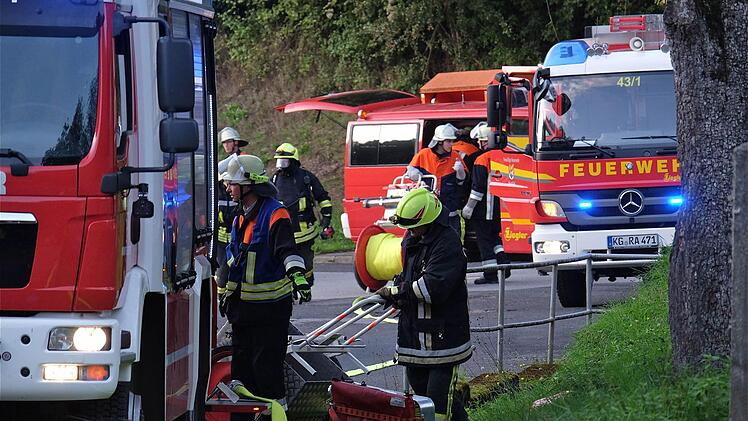Eindrücke von der Feuerwehrübung in Sulzthal. Foto: Gerd Schaar