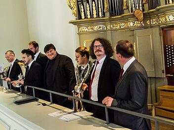 Viele Zuhörer lockte das Pfingstkonzert in der Coburger Morizkirche an. Für die stehenden Ovationen des Publikums bedankten sich die Interpreten mit zwei Zugaben.Foto: Jochen Berger