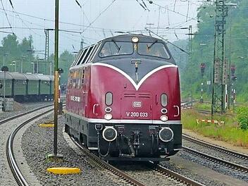 Mit einer solchen Lok können Interessierte am 9. September an den Rhein und wieder zurück fahren. Foto: privat