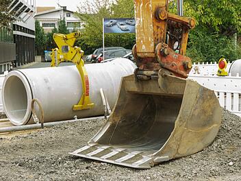 Wachenroth: Staatsstra&szlig;e 2260 bis einschlie&szlig;lich Volkersdorf gesperrt - Buslinie umf&auml;hrt Baustelle gro&szlig;r&auml;umig
