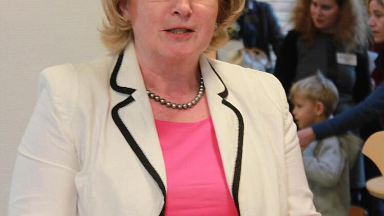 Dr. Adelheid Hüttinger