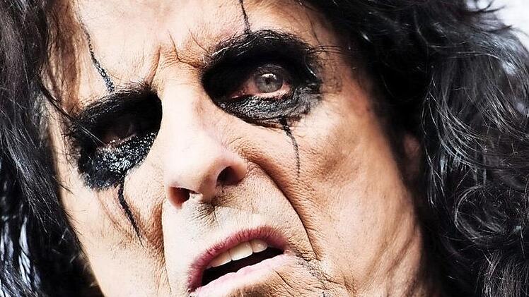 Alice Cooper genießt Kultstatus. Foto: Mathias Loevgreen Bojesen/dpa