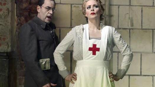 Wozzeck (Dietrich Volle) und Marie (Karen Leiber)