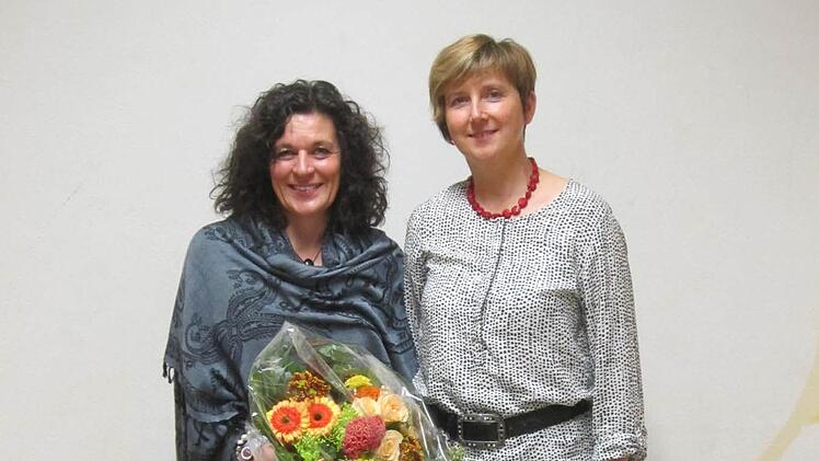 Die neue Führung der Verbandsschule Schondratal sind Rektorin Sabine Kreil (rechts) und ihre Stellvertreterin Christel Hentschel. Foto: Oswald Türbl