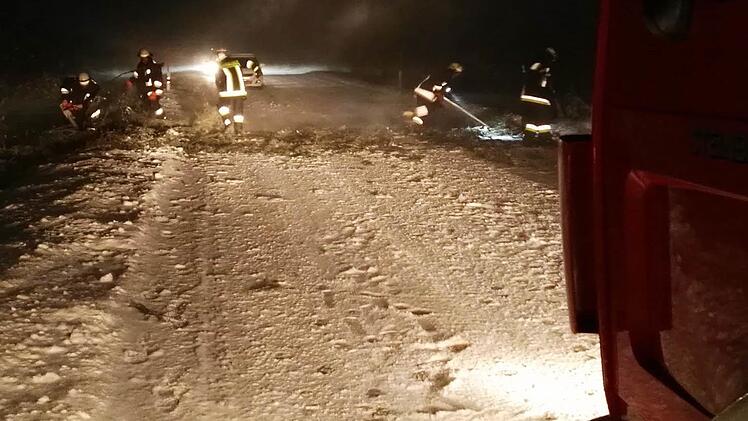 Die Steinbacher Wehr im Einsatz. Foto: Feuerwehr Steinbach am Wald