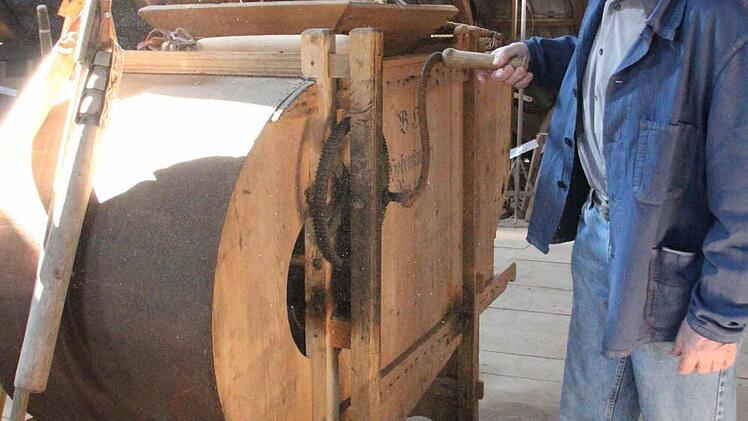 Die Windmühle wurde von der Schreinerei Beck aus Haidhof gefertigt.