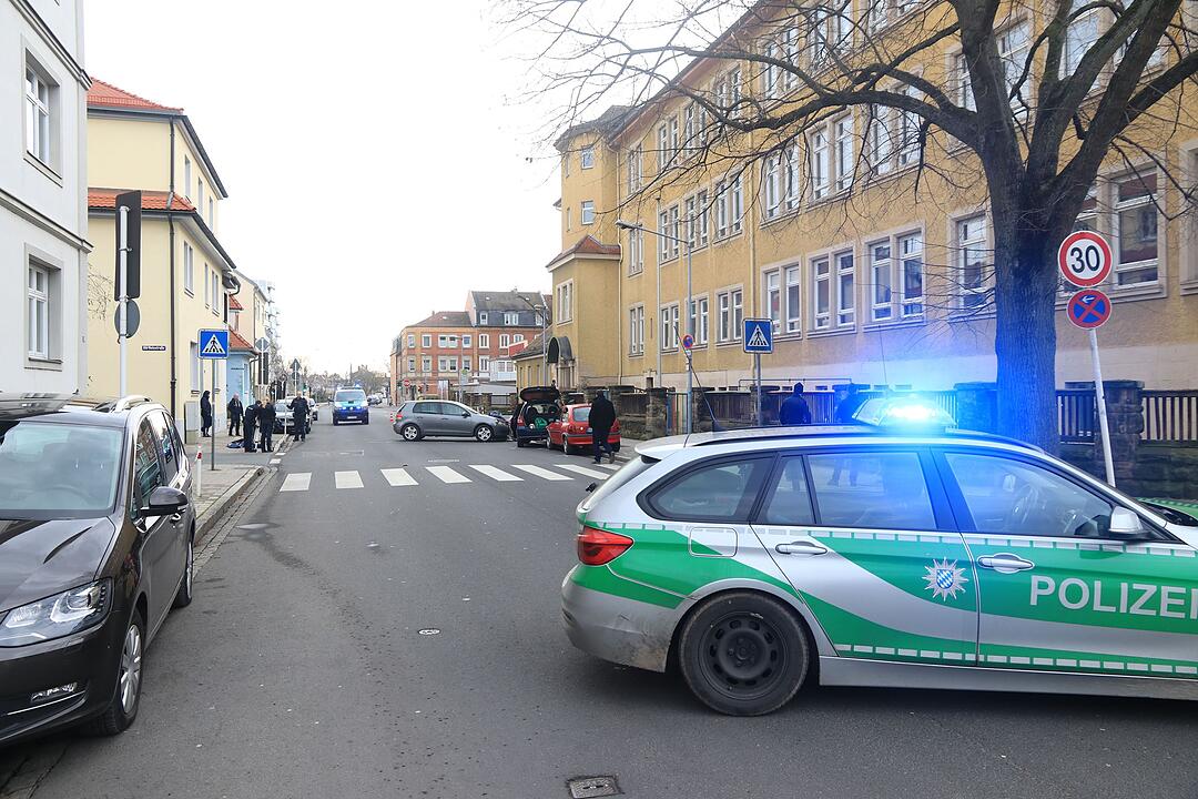 Bamberg: 38-jährige Radlerin bei Wendemanöver schwer verletzt