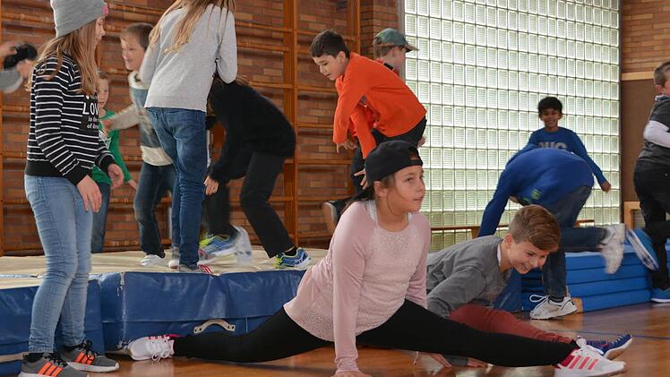 Hip-Hop-Unterricht in der Pressecker Grundschule Foto: Dagmar Besand