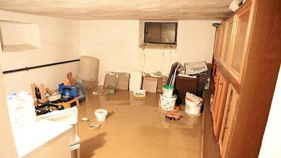 Die Höhe des Schadens war von den Einsatzkräften am Wochenende noch nicht abzusehen. Foto: News5/Merzbach