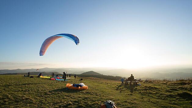 Kathrin Kupka-Hahn von der Rh&ouml;n GmbH r&auml;t, sich immer erst bei den &Ouml;rtlichkeiten zu informieren, wie die aktuellen Bedingungen f&uuml;r einen Besuch sind.  Diese haben sich wegen des Coronavirus ge&auml;ndert.  Foto:  Andrea Wooten/ Archiv