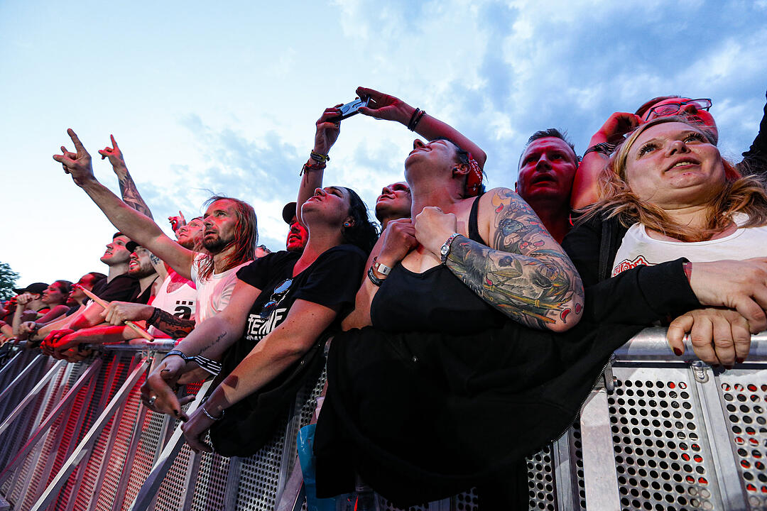 Rock im Park 2019: Regen und Sturm beim Auftritt der Ärzte