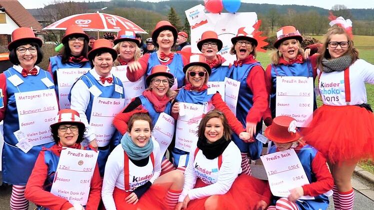 Beim Faschingsumzug in Neukenroth. Foto: Gerd Fleischmann