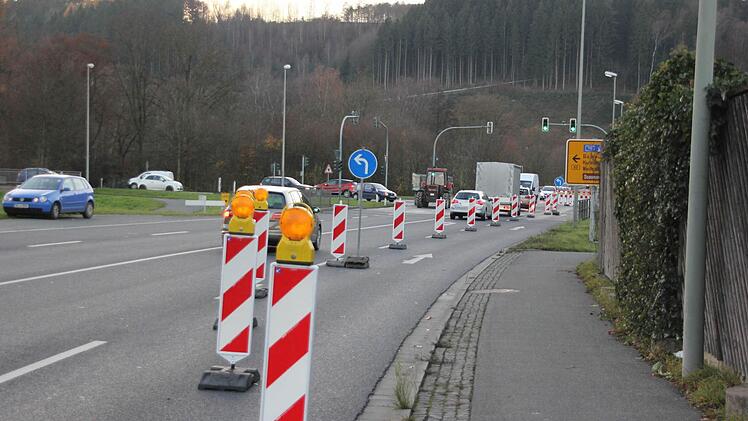 Meist gab es am Dienstag keine Staus auf der Linksabbiegespur.   Foto: Friedwald Schedel