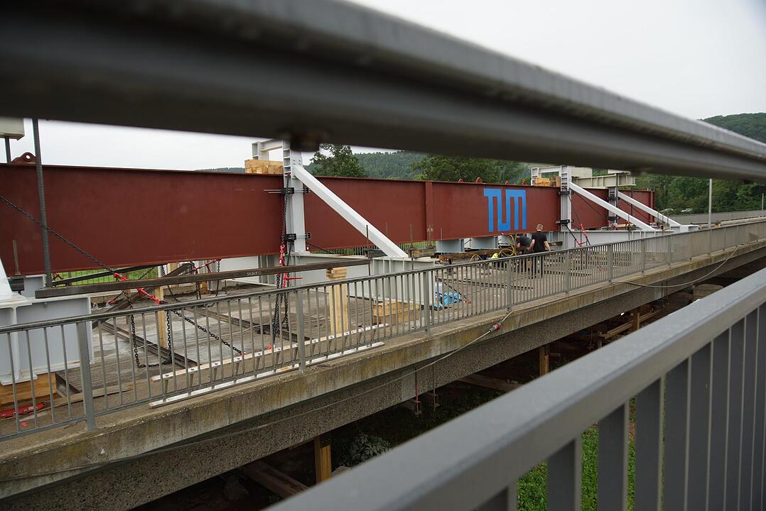 Belastungstest: So viel hält die Saalebrücke aus