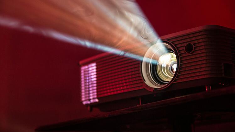 Beamer, Heimkino, Technik, Angebote, Filme, Serien, Kino, Deals, Amazon