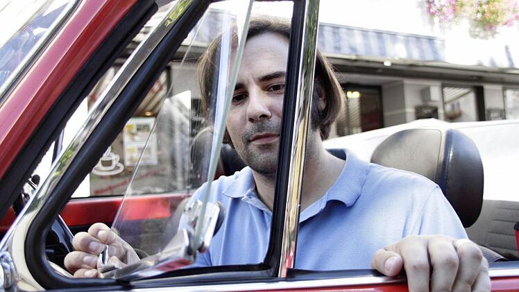 Noch mehr ist Körber vom Käfer fasziniert: "Der Käfer ist ein wunderschönes Auto. Allein die Formensprache!"