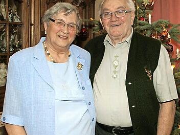 Das Fest der diamantenen Hochzeit feierten gestern Friedrich und Mathilde Baumann.  Foto: Sabine Weinbeer