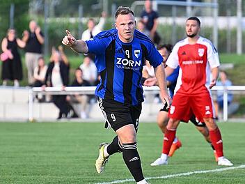 Jahn Forchheim schie&szlig;t sich f&uuml;rs Derby warm